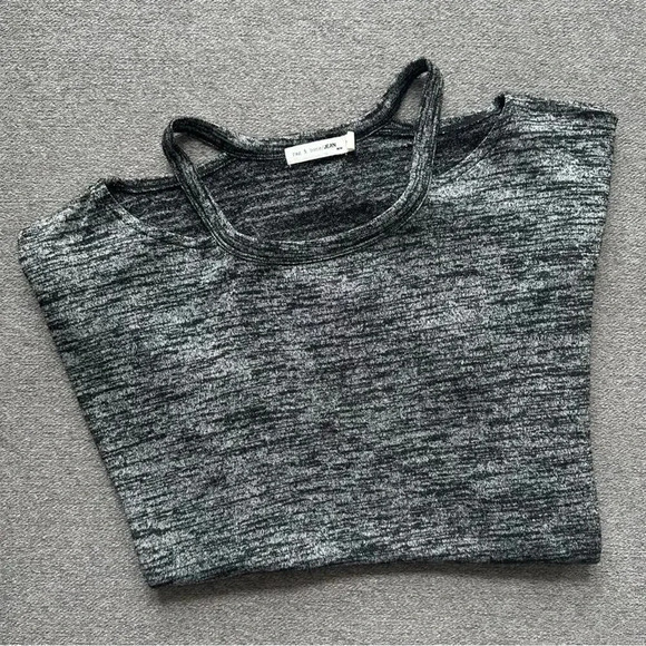 rag & bone Tops - rag & bone Gray Lightweight Sweater Top Medium